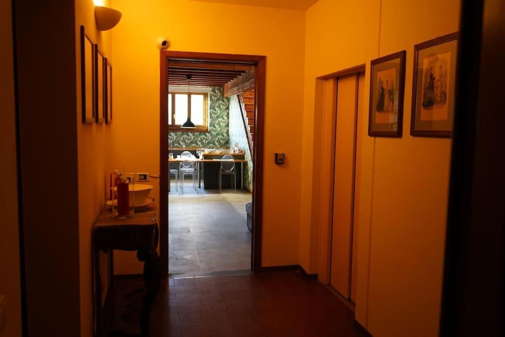 Apartament Loft Moderno Ubicato Nel Centro Storico Di Lukka Zewnętrze zdjęcie