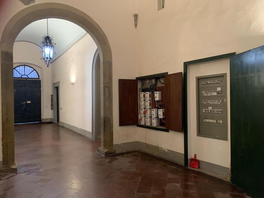 Apartament Loft Moderno Ubicato Nel Centro Storico Di Lukka Zewnętrze zdjęcie