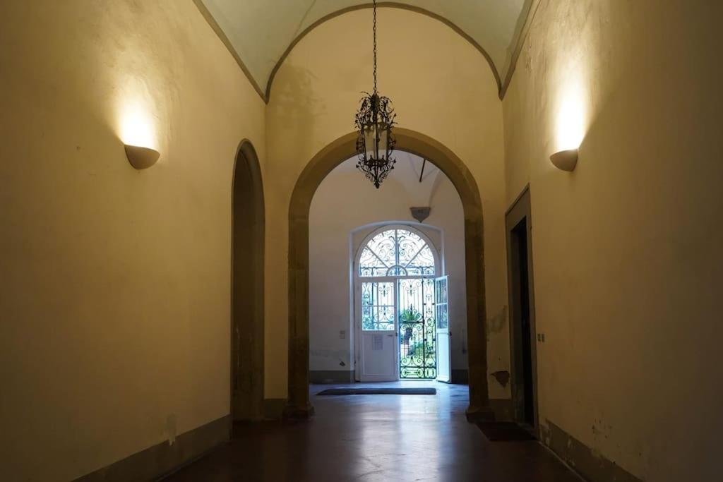 Apartament Loft Moderno Ubicato Nel Centro Storico Di Lukka Zewnętrze zdjęcie